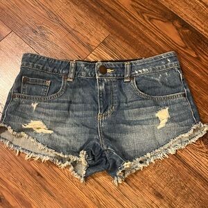 O’NEILL low rise denim shorts size 1